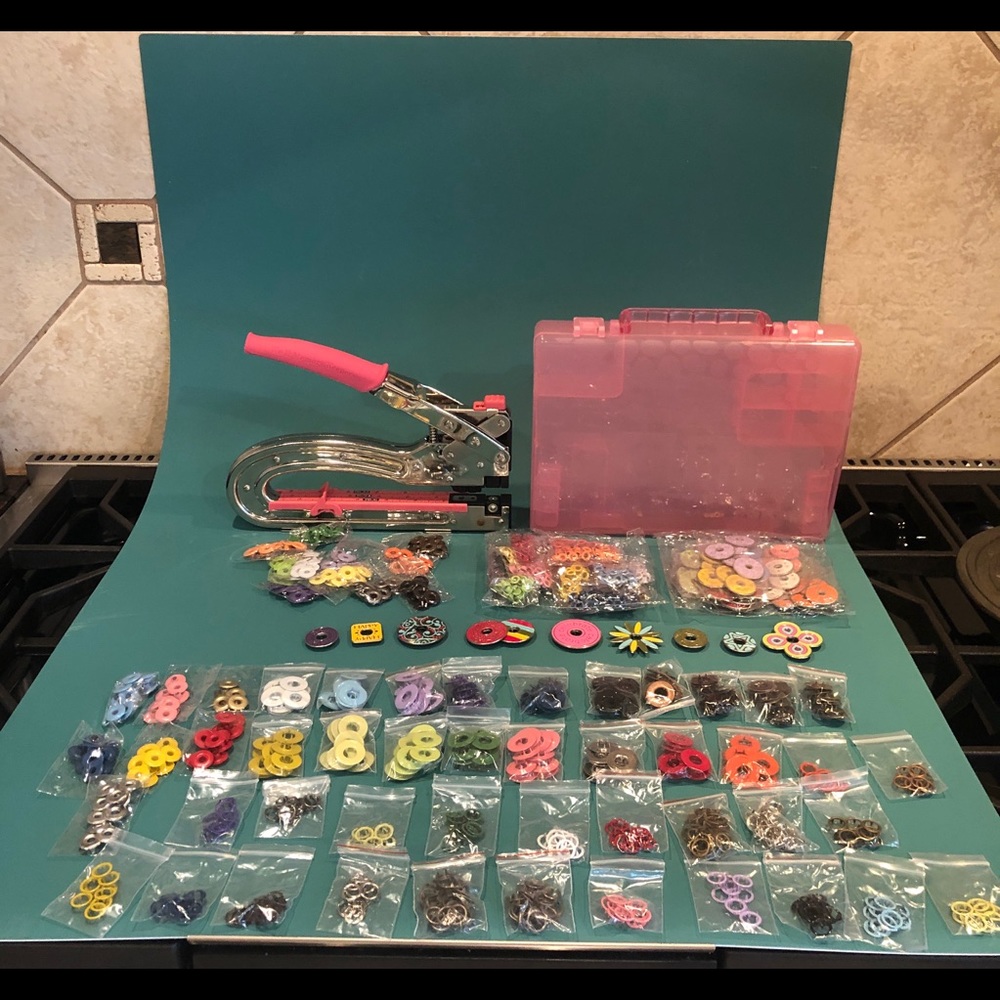Large Crop-A-Dile with Accessories